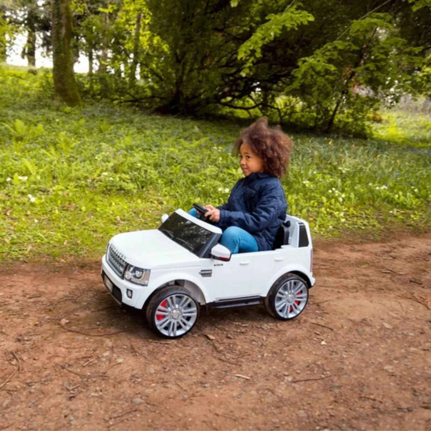 Xootz Landrover Discovery 12V Ride On Lithium - White