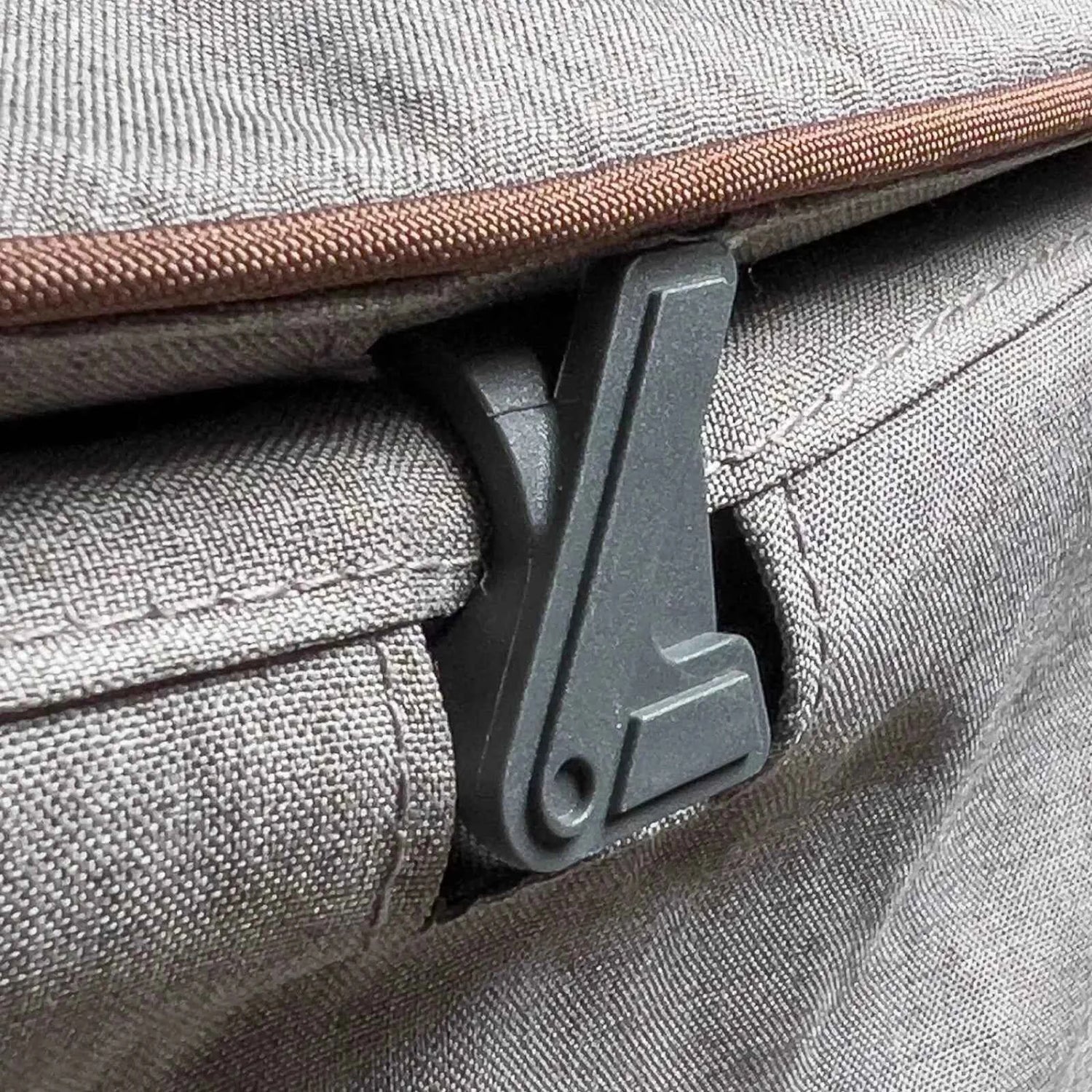 Wonderfold L4 Quad Stroller Wagon - Grey