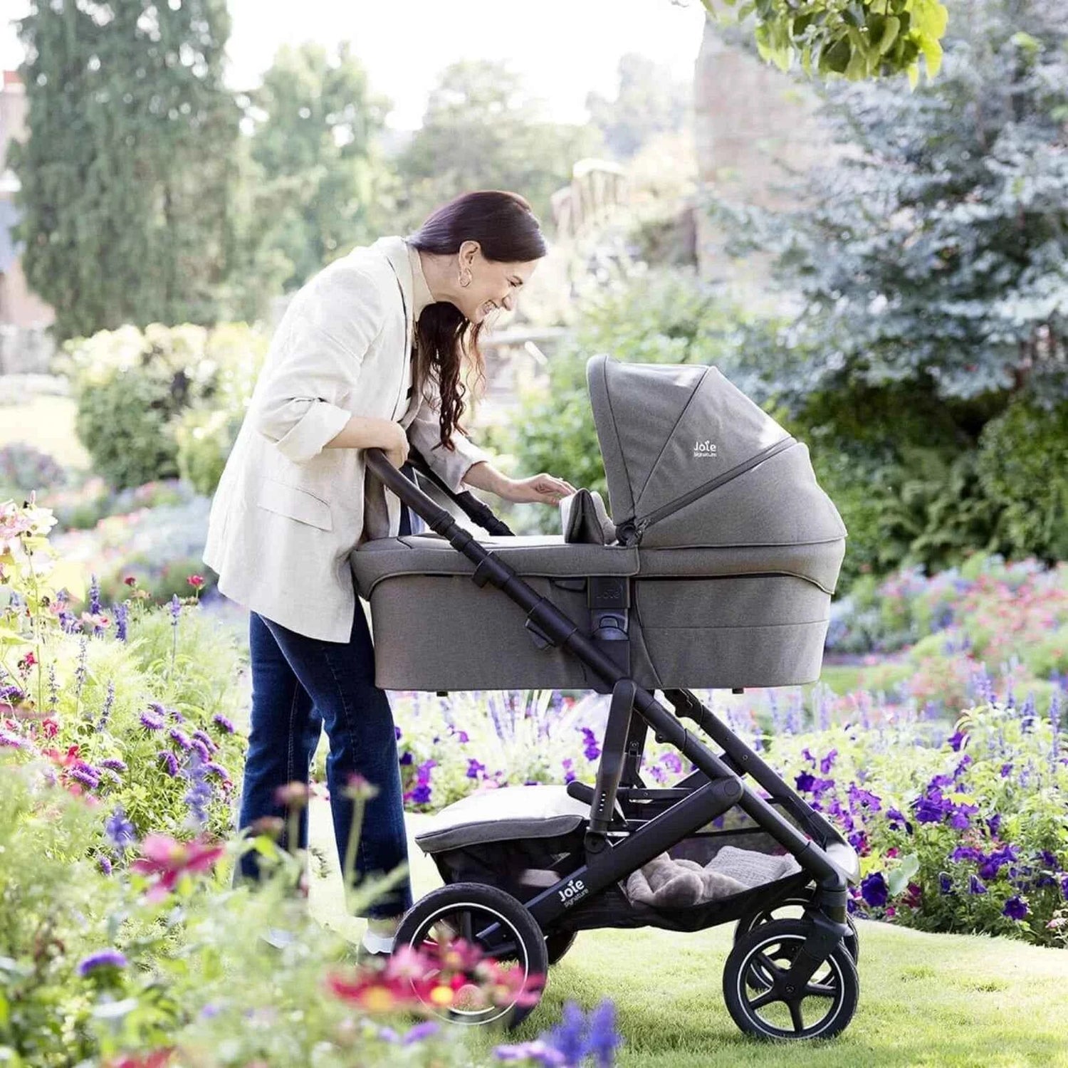Joie Ramble XL Signature Carrycot - Evergreen
