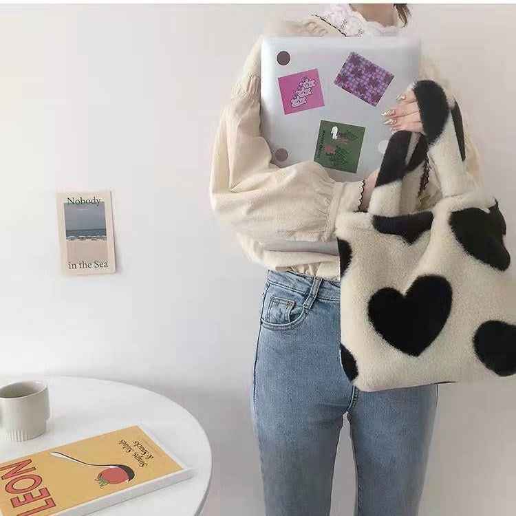 Black Heart Simple And Lovely Winter Fluffy Bag