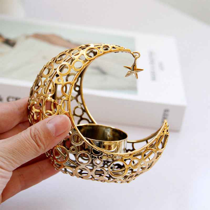 Light Luxury Crescent Moon Star Moon Black Gold Metal Candle Holder Modern Romantic Wedding Christmas Candle Cup Home Decor