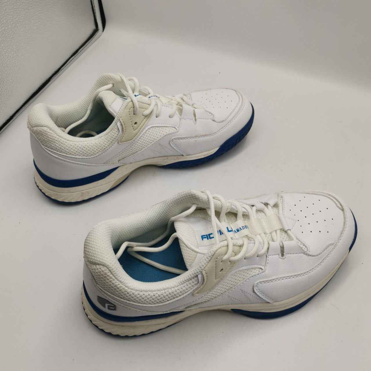 UK 7 FitVille Extra Wide Men’s Non-Slip Sports Trainers – EU 40